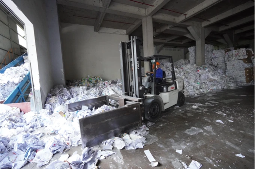 Chủ động vào cuộc tái chế sản phẩm, bao bì
